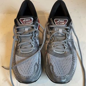 Men’s ASIC gel nimbus, Size 11.5, running shoes